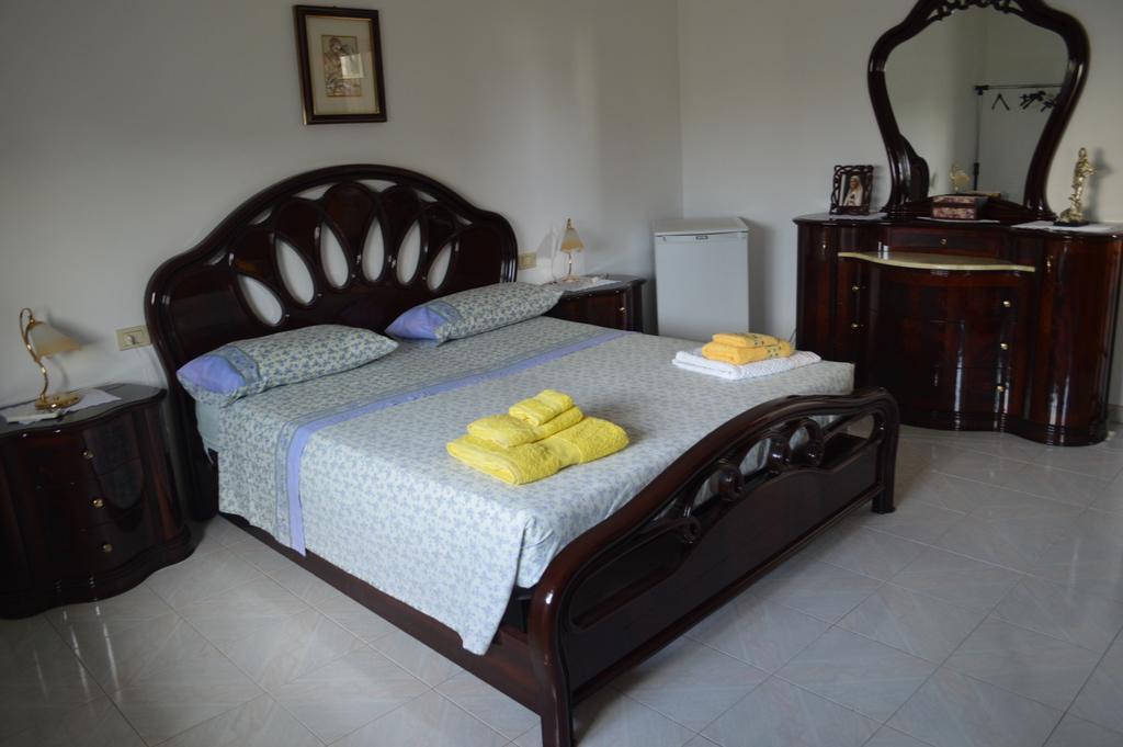 B&B Le Rose Винякастризи Стая снимка
